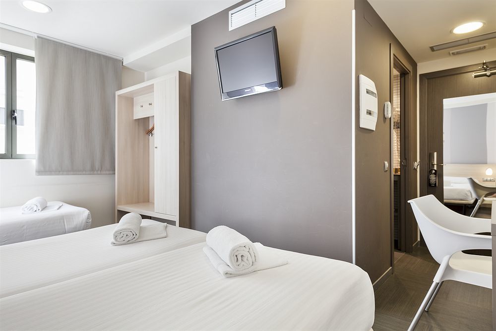 Hotel Laumon 3*